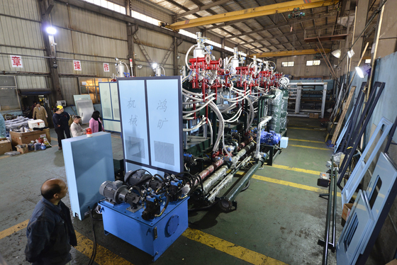 Automatic 380V ETPU Shape Molding Machine For Customized Sport Shoe Soles